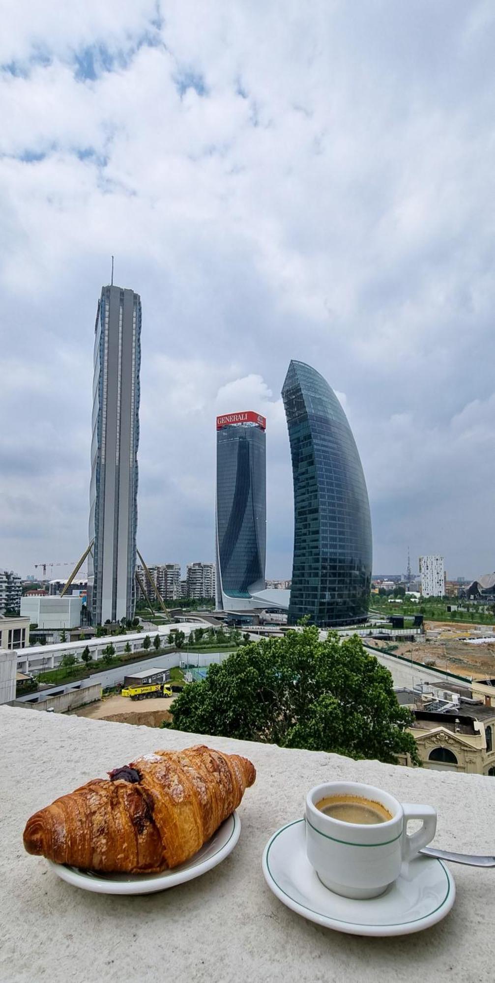 City Life Sky Apartment- Mico- Breathtaking Penthouse Милан Номер фото